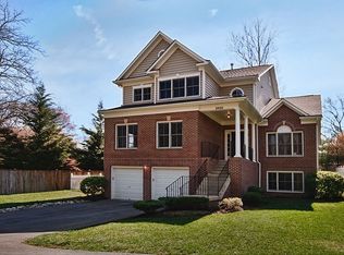 2400 Hildarose Dr, Silver Spring, MD 20902