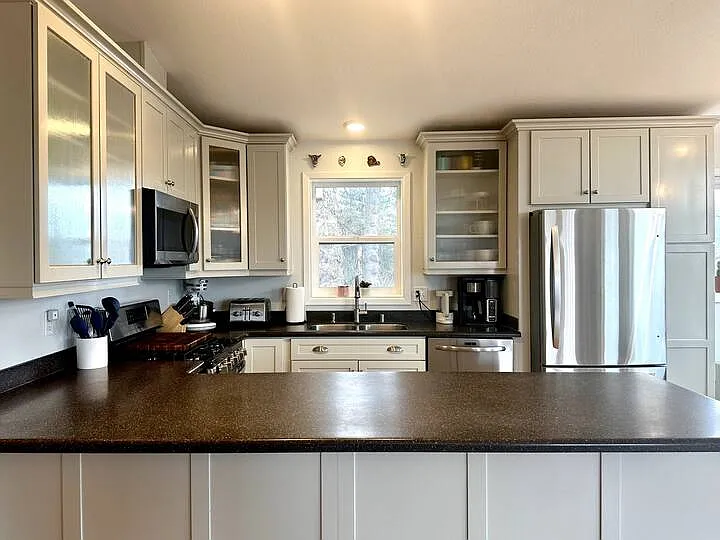 Lee Drive — Photo 2