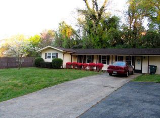 458 Lupton Dr, Chattanooga, TN 37415