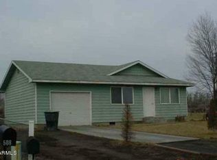 506 Eberle Rd, Grandview, WA 98930