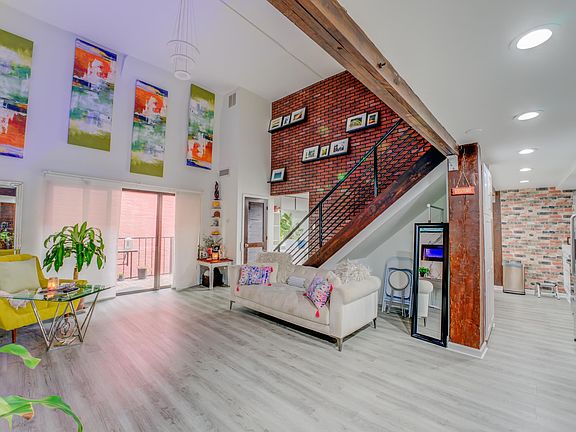 4th image of 107 S Front St APT 32