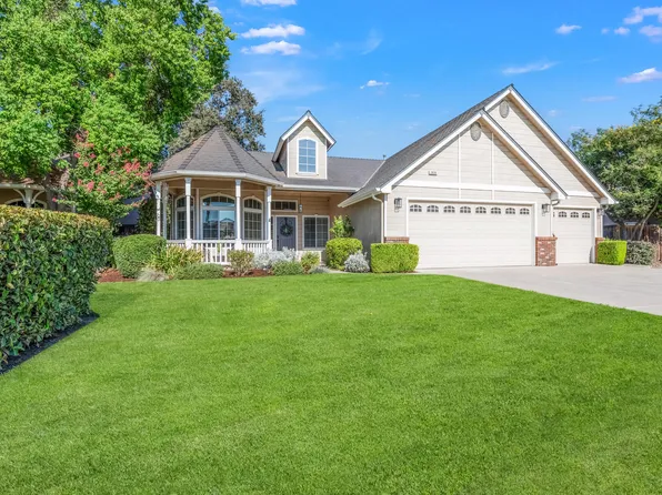 2836 N Crenshaw Street, Visalia, CA 93291