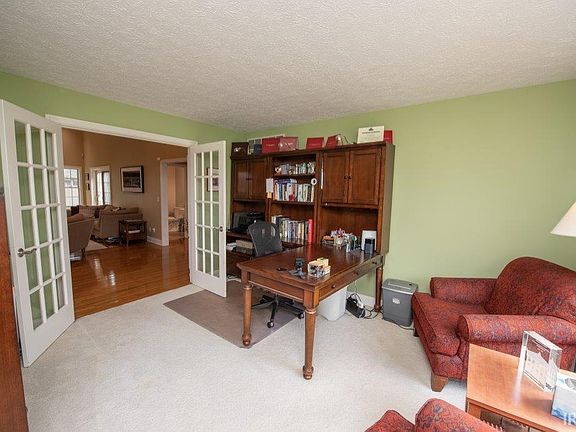 5th image of 3820 Sunnycroft Pl