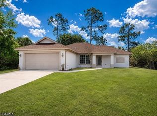 2907 12th St W, Lehigh Acres, FL 33971
