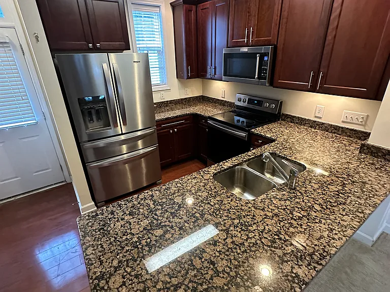 9733 Longstone Ln — Photo 10