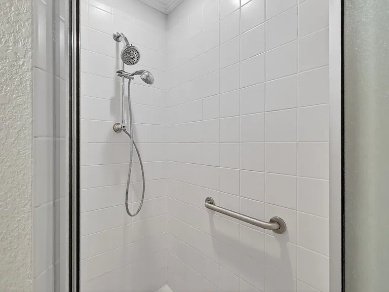 2294 Knollwood Dr — Photo 13