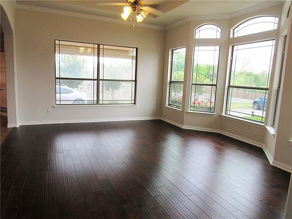5th image of 2075 Pontchartrain Dr