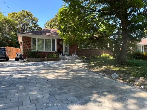 2746 Midland Ave, Toronto, ON M1S 1S1