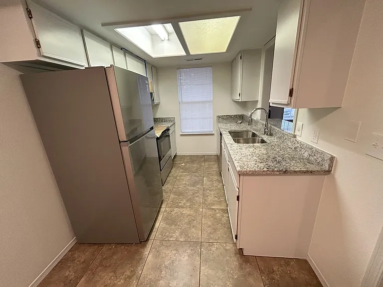 329 Berry St #103 — Photo 2