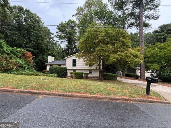 3444 Joel Ct, Stone Mountain, GA 30087