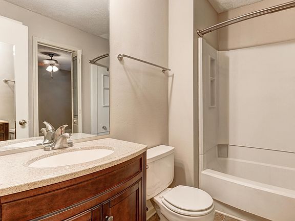 3rd image of 202 Long Plantation Blvd #K