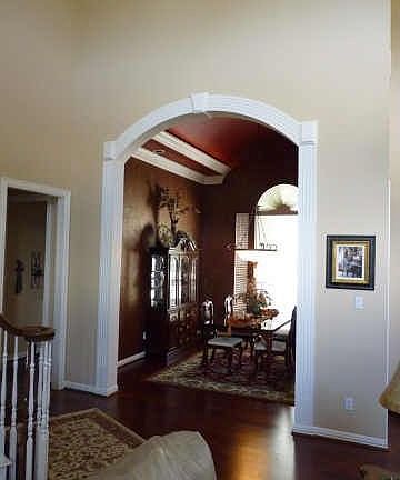 5th image of 406 Downing Dr