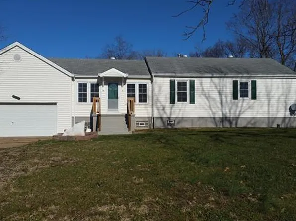 57 Daniels Hill Dr, Eureka, MO 63025