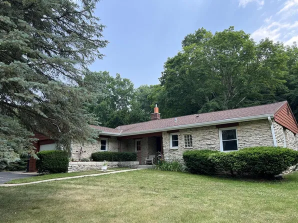 S42W28473 State Road 59, Waukesha, WI 53189