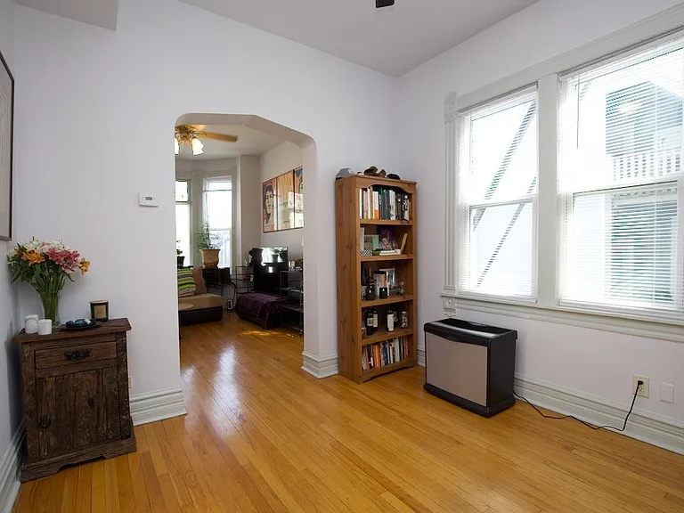 1211 W Melrose St #3 — Photo 6