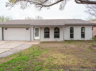 12121 E 25th St, Tulsa, OK 74129