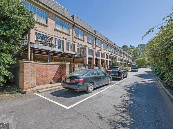 6980 Roswell Rd Unit B11, Sandy Springs, GA 30328