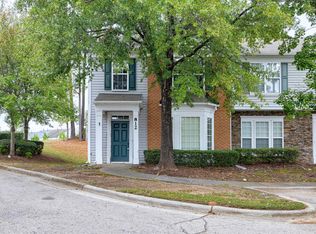 812 Walnut Woods Dr, Morrisville, NC 27560