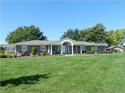 4th image of 3849 S State Road 65