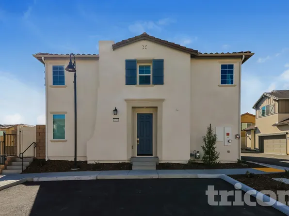 31597 Dwight Dr, Menifee, CA 92584