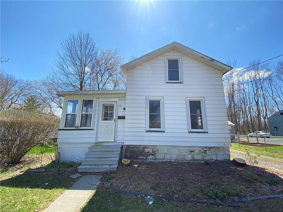 1st image of 161 West Ave