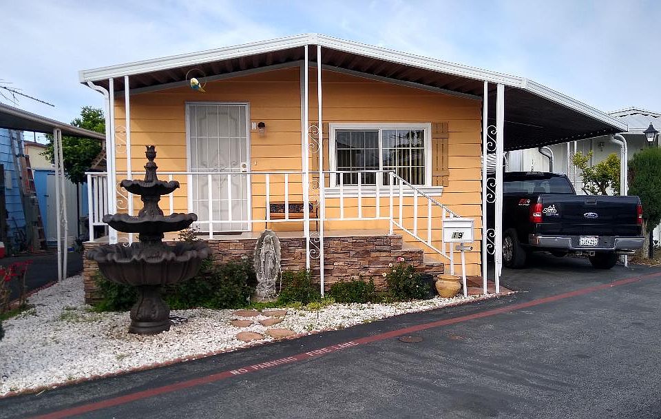 1st image of 1661 Puente Ave Trlr 19