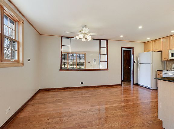 4th image of 12949 E Playfield Dr