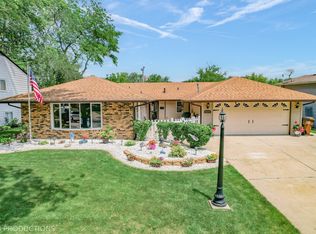 5172 Elmwood Rd, Oak Forest, IL 60452