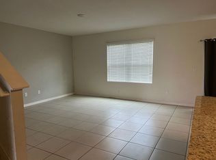 225 Tanglewood Dr, Davenport, FL 33896