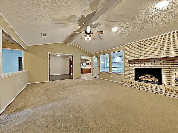 2nd image of 319 Anzio Dr