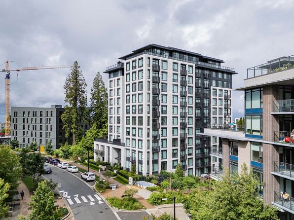 8750 University Cres #809, Burnaby, BC V5A 0G9