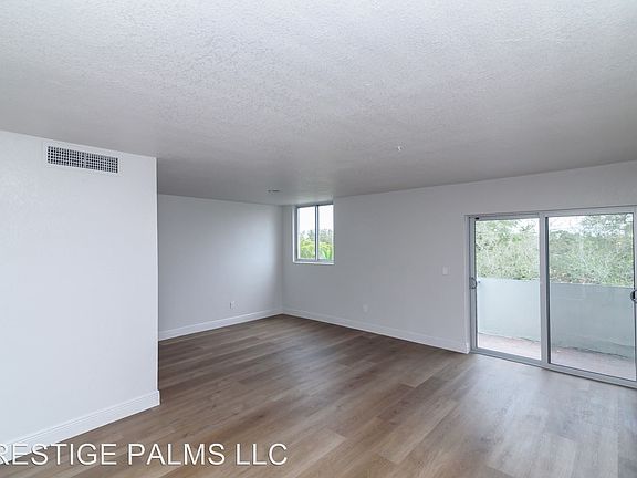 3rd image of 14425 NE 6th Ave APT 220