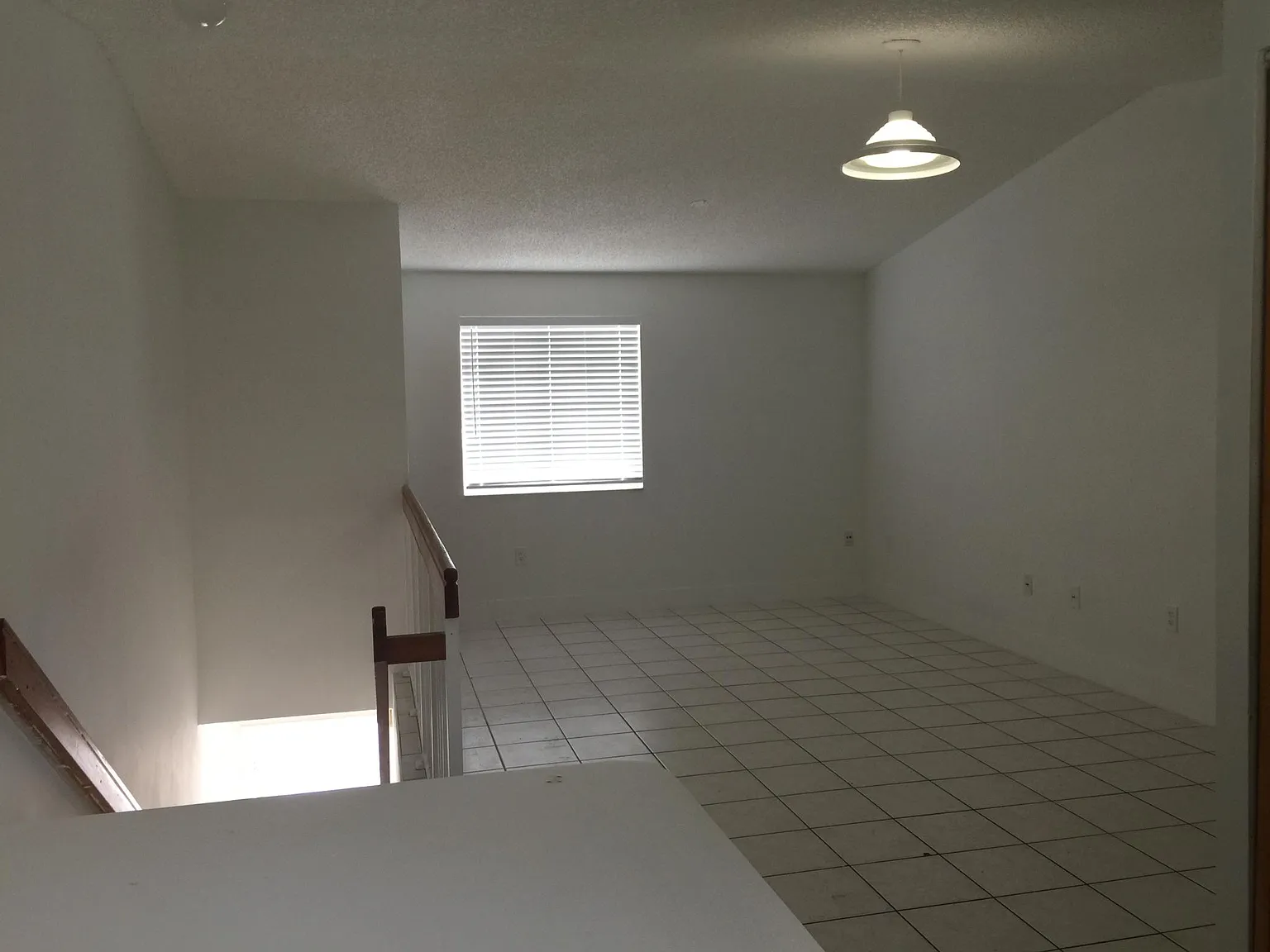 2 bed, 870 sqft, $2,200 — Photo 2