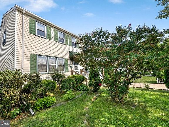 4th image of 1636 Tinsman Ave