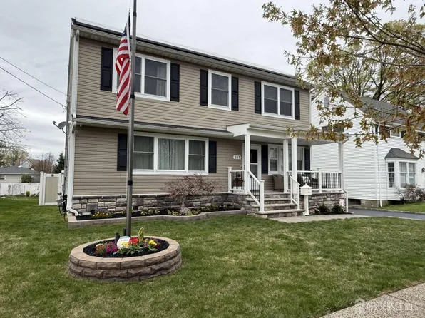 207 Remsen Ave, Avenel, NJ 07001