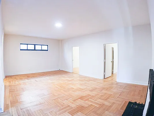 Rented by Urban Real Estate Inc | media 4