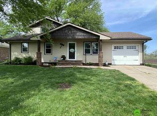 531 N School St, Wilber, NE 68465