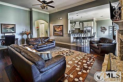 3rd image of 3208 Steamers Ct