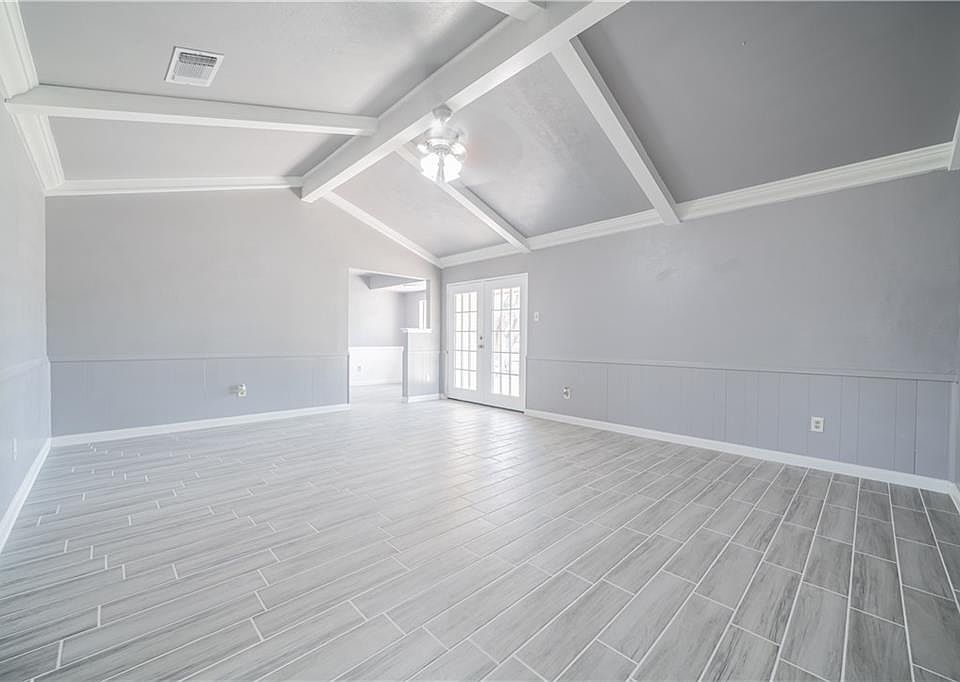 1st image of 1701 N Santa Clara Ct
