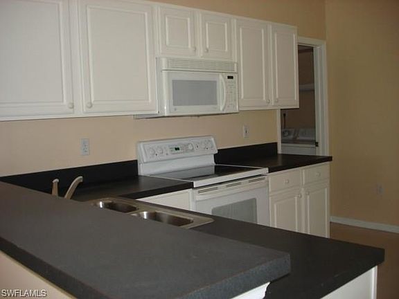 5th image of 17441 Stepping Stone Dr