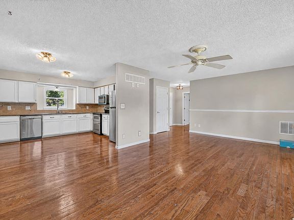 4th image of 2612 Cimarron Dr