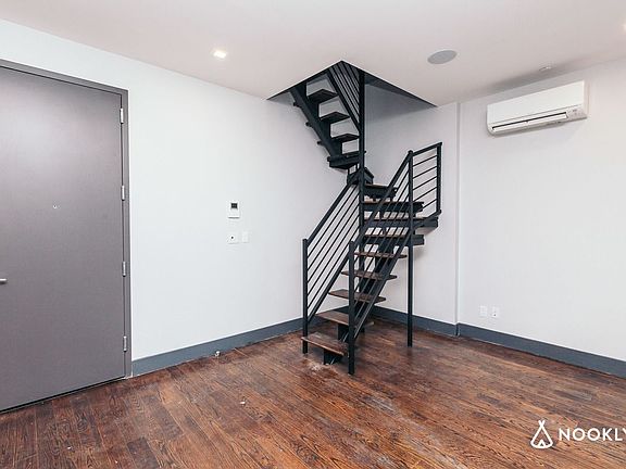 5th image of 305 Stockholm St APT 4R