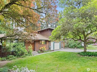 16044 33rd Ave NE, Lake Forest Park, WA 98155