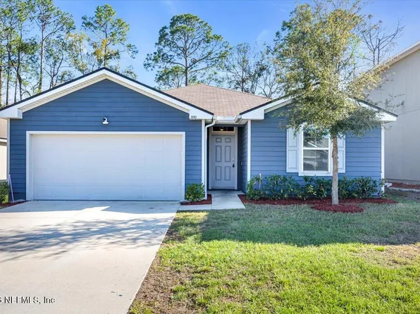 2262 Willow Springs Dr, Green Cove Springs, FL 32043