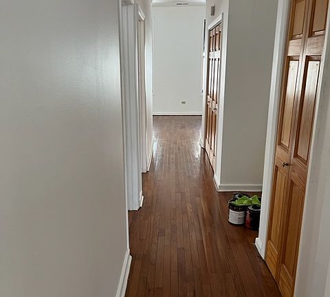 4th image of 1111 Lake St