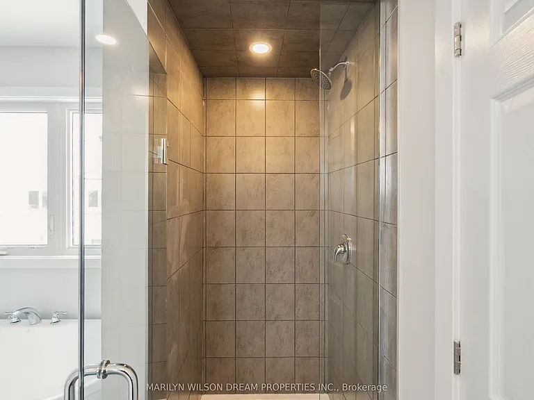 109 Yearling Cir — Photo 16
