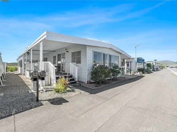 27150 Shadel Rd #42, Sun City, CA 92586