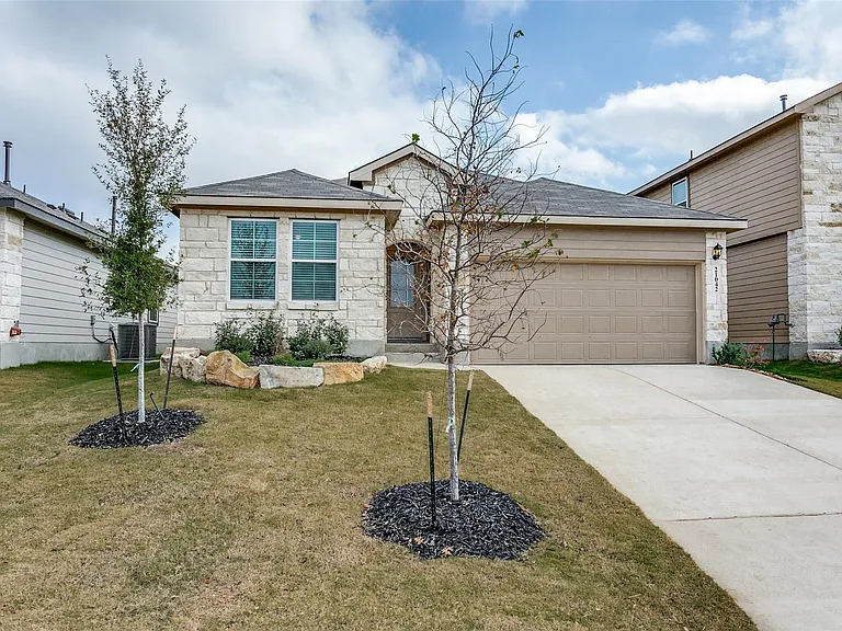21042 Gravel Keep Dr — Photo 1