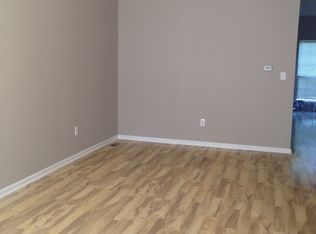 4015 Hermitage Dr, Voorhees, NJ 08043