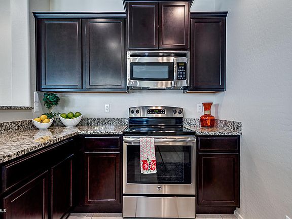 5th image of 4702 E Waterman St Unit 103